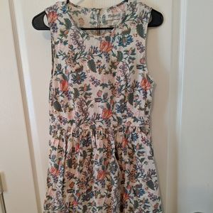 Madewell Linen floral fit and flare with POCKETS!